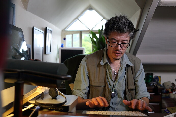 RS22670_Rupert Owens006-scr